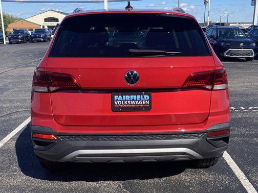 2022 Volkswagen Taos 1.5T SE