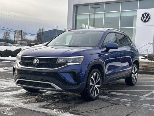 2024 Volkswagen Taos 1.5T SE