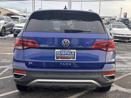 2024 Volkswagen Taos 1.5T SE