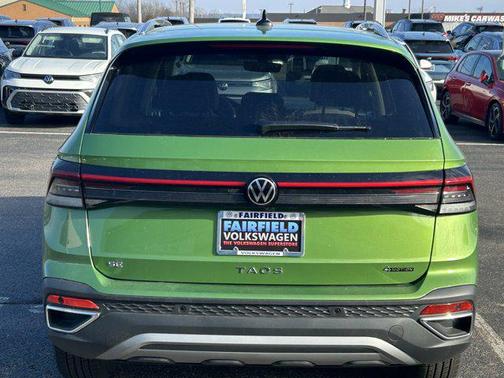 2026 Volkswagen Taos SE