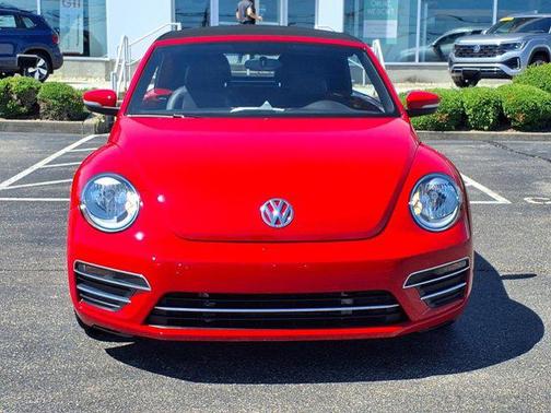 2018 Volkswagen Beetle 2.0T S
