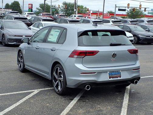 2025 Volkswagen Golf GTI 2.0T SE DSG