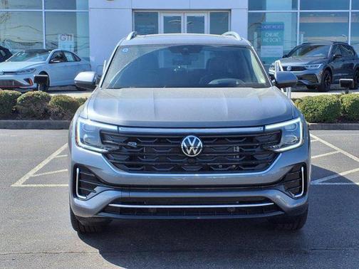 2025 Volkswagen Atlas 2.0T SEL Premium R-Line 4MOTION