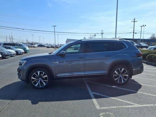 2025 Volkswagen Atlas 2.0T SEL Premium R-Line 4MOTION