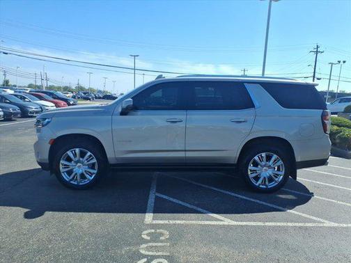 2022 Chevrolet Tahoe 4WD High Country