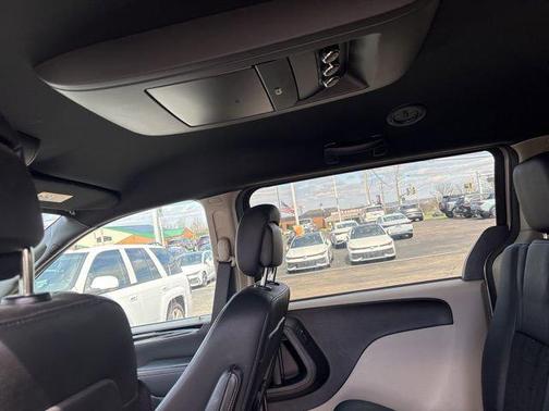 Billet Clearcoat 2017 Dodge Grand Caravan SXT