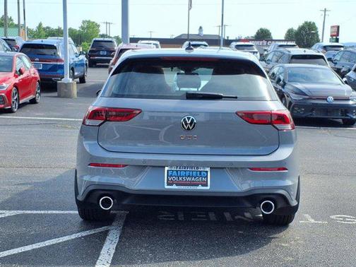 2025 Volkswagen Golf GTI 2.0T SE DSG