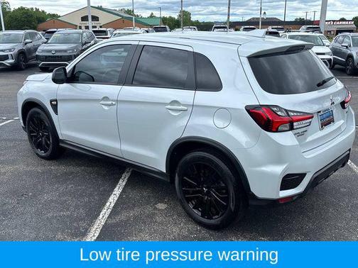 White Diamond 2024 Mitsubishi Outlander Sport 2.0 LE