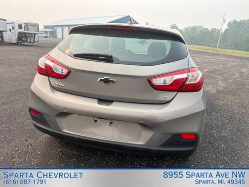 Pepperdust Metallic 2018 Chevrolet Cruze LT