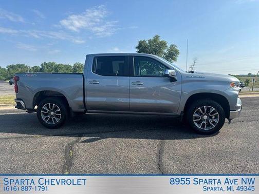 Sterling Gray Metallic 2024 Chevrolet Silverado 1500 LT