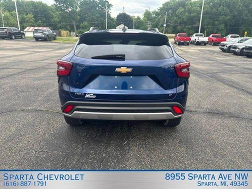 Blue 2024 Chevrolet Trax LT