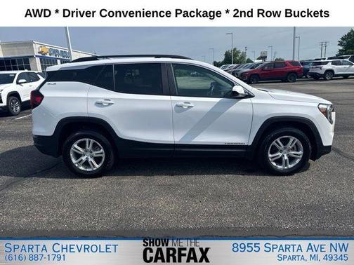 Summit White 2024 GMC Terrain SLE