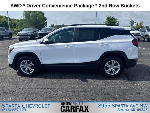 Summit White 2024 GMC Terrain SLE