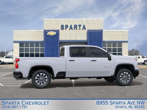 Summit White 2026 Chevrolet Silverado 2500 Custom