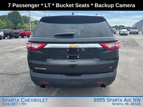 Black Metallic 2018 Chevrolet Traverse LT Cloth