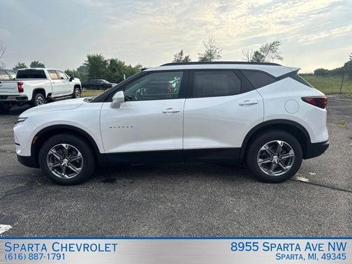 Pearl 2024 Chevrolet Blazer LT