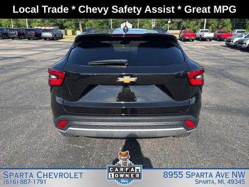 Black Metallic 2024 Chevrolet Trax LT