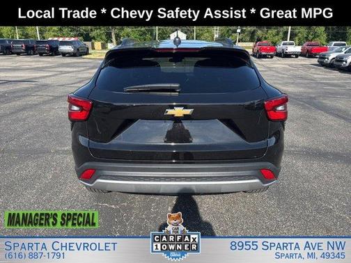 Black Metallic 2024 Chevrolet Trax LT