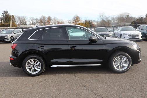 2022 Audi Q5 45 S line Premium