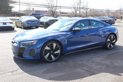 2023 Audi e-tron GT Prestige quattro