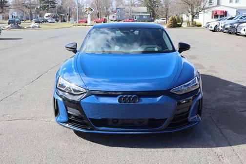 2023 Audi e-tron GT Prestige quattro