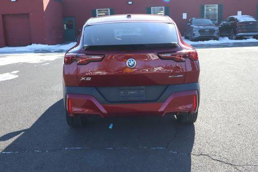 2025 BMW X2 xDrive28i