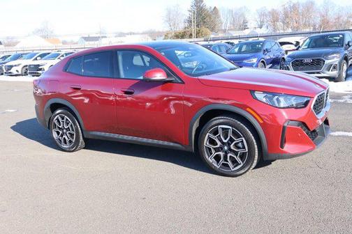 2025 BMW X2 xDrive28i