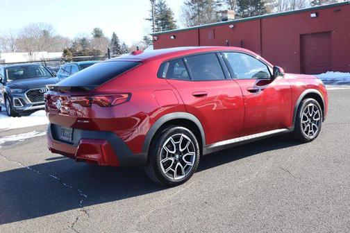 2025 BMW X2 xDrive28i