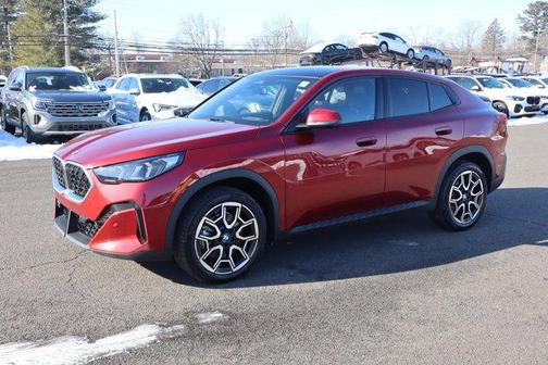 2025 BMW X2 xDrive28i