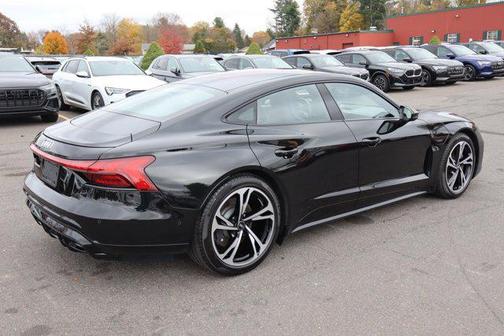 2022 Audi e-tron GT Prestige