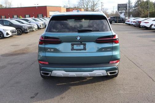 2025 BMW X5 xDrive40i