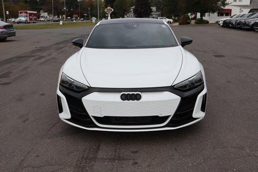 2023 Audi e-tron GT Premium Plus quattro