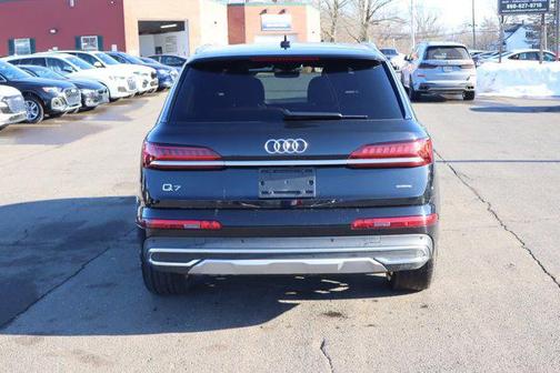 2023 Audi Q7 55 Premium