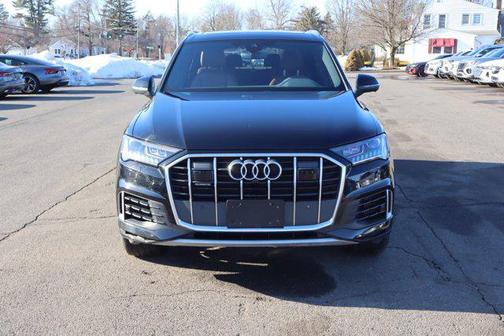 2023 Audi Q7 55 Premium