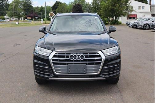 Brilliant Black 2018 Audi Q5 2.0T Premium