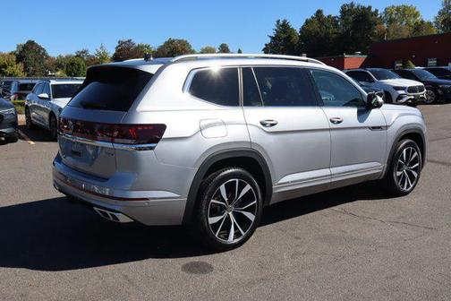 2024 Volkswagen Atlas 2.0T SEL Premium R-Line 4MOTION