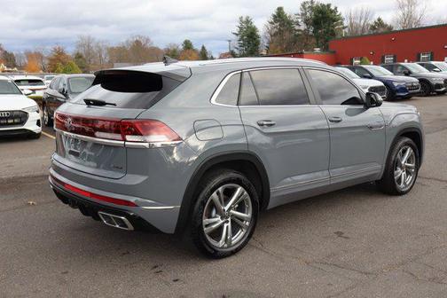 2024 Volkswagen Atlas Cross Sport 2.0T SEL