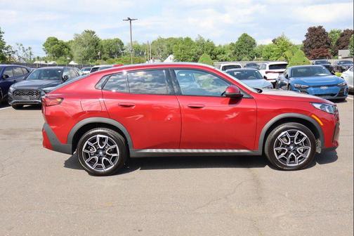 Vegas Red Metallic 2026 BMW X2 xDrive28i