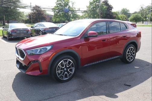 Vegas Red Metallic 2026 BMW X2 xDrive28i