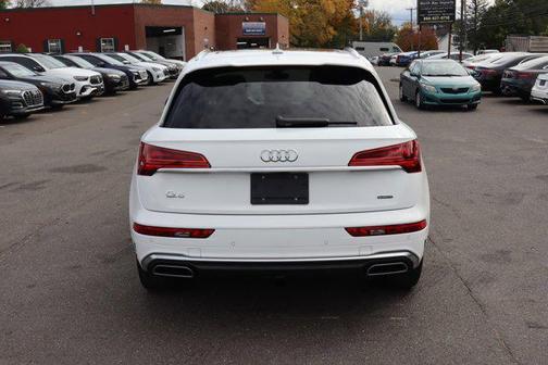 2023 Audi Q5 45 S line Premium Plus