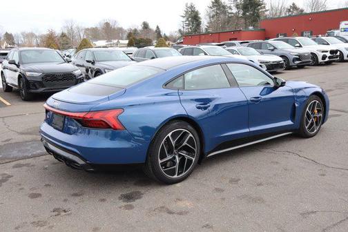 2024 Audi RS e-tron GT quattro