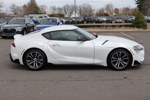 2022 Toyota GR Supra 2.0