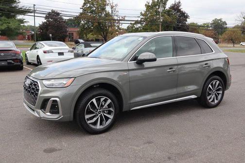 2023 Audi Q5 45 S line Premium Plus