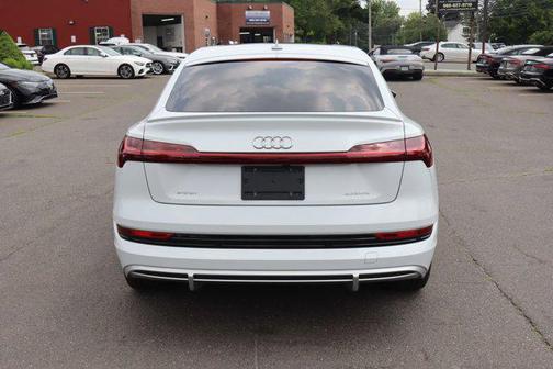 2021 Audi e-tron Sportback Premium