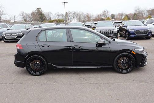 2025 Volkswagen Golf R 2.0T DSG