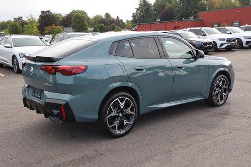 2025 BMW X2 M35i