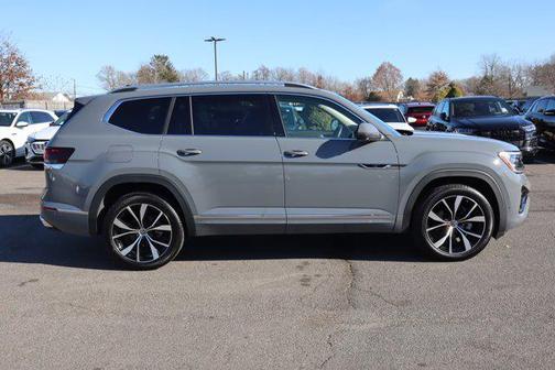 2025 Volkswagen Atlas 2.0T SEL Premium R-Line 4MOTION