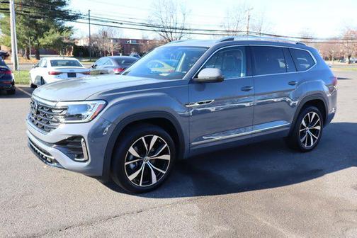 2025 Volkswagen Atlas 2.0T SEL Premium R-Line 4MOTION