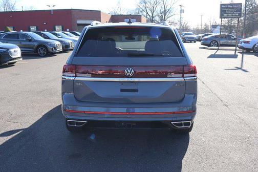 2025 Volkswagen Atlas 2.0T SEL Premium R-Line 4MOTION