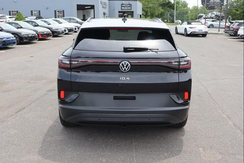 Deep Black Pearl 2023 Volkswagen ID.4 AWD Pro S